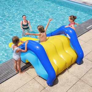 Toboggan aquatique gonflable 2,47m x 1,24m x 1,00m en PVC pour piscine extérieure, usage domestique pour enfants - Product Image 3