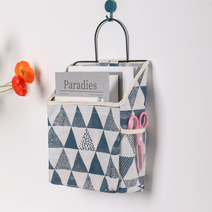 Bolsa de almacenamiento de tela para colgar en la pared, organizador de múltiples bolsillos, material de algodón, sin perforaciones, para uso en oficina, dormitorio y baño - Product Image 4