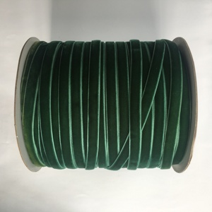 <span class=keywords><strong>Ruban</strong></span> de velours coloré de 10 mm en gros, fabriqué en Chine, pour vêtements et emballages cadeaux, textiles de maison, décorations de Noël - Product Image 3