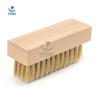 Brosse à chaussures écologique en hêtre et PBT, poils naturels et synthétiques, plusieurs tailles, découpe par extrusion, application universelle