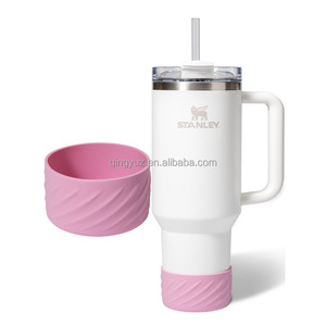 Cho <span class=keywords><strong>Stanley</strong></span> Quả cầu tuyết <span class=keywords><strong>20</strong></span> oz 40 oz cốc tùy chỉnh Silicone chai nước tay áo với nhiệt thăng hoa rơm phụ kiện & tay - Product Image 2