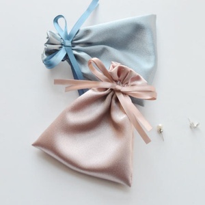 Spot-on Glossy Eco-Friendly Cotton Drawstring <b>Bag</b> 12*14cm for Storing <b>Gifts</b> Wedding Sweet <b>Bag</b> Souvenir <b>Bag</b> for Hand Carrying - Product Image 6