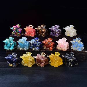 Großhandel umwelt freundliche goldene Zikade Feng Shui Ornamente Natur kristall Crushed Stone Resin Crafts Business Geschenke - Product Image 1
