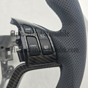 พวงมาลัยหนังแท้แบบเจาะรูคาร์บอนไฟเบอร์สำหรับรถยนต์ฮอนด้าแอคคอร์ด - Product Image 3
