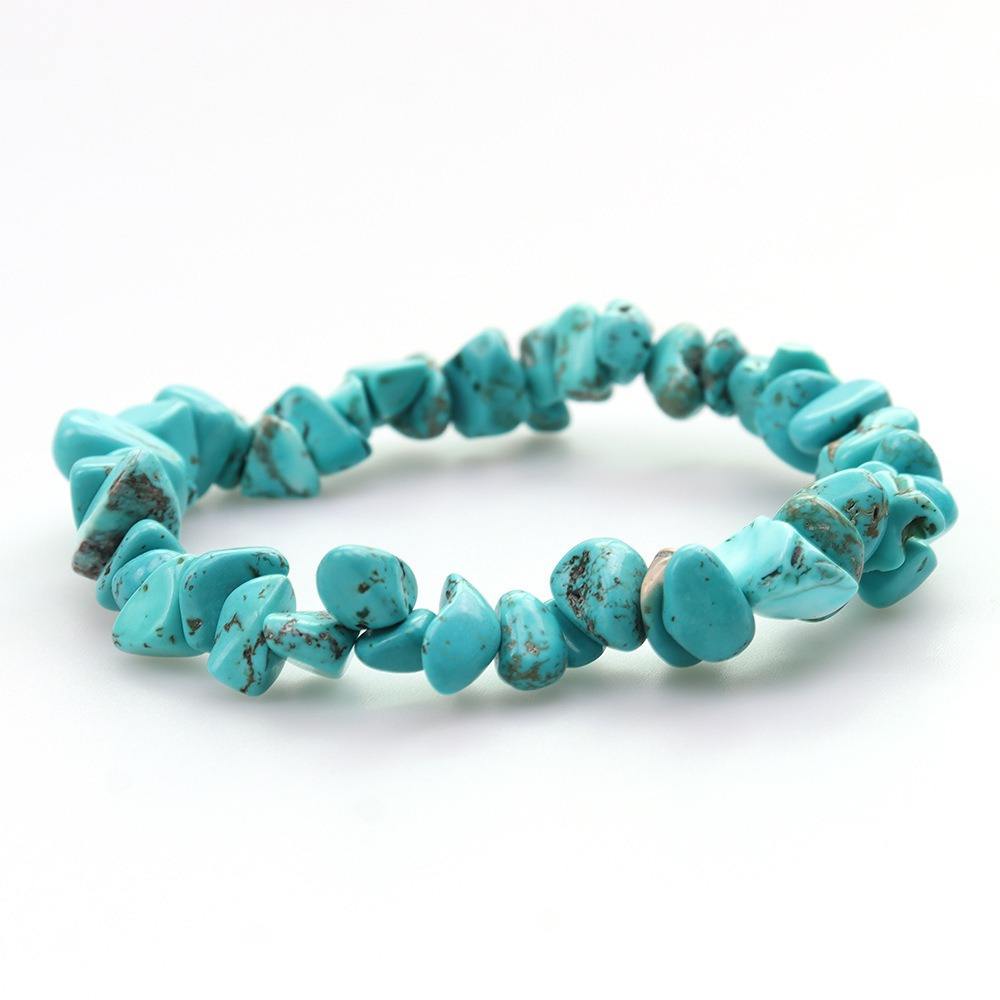 มีสีเขียวขุ่น