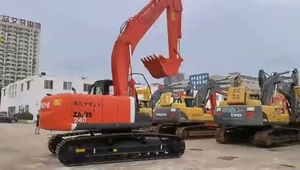 High Performance Japan Used <b>Hitachi</b> ZX240 Crawler Excavator with Isuzu Engine Motor & Pump - Product Image 2