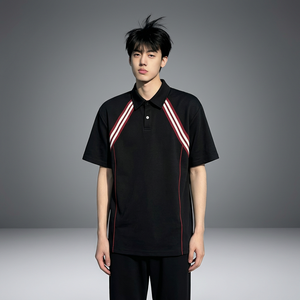 Polo de manga corta negro para hombre con rayas rojas y blancas, estilo casual, tejido de punto, corte regular - Product Image 3