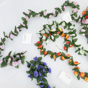 Feiyu Craft Flower Factory, Guirlandes de fleurs artificielles en soie, 56 fleurs, pour décoration de mariage, de la maison et accessoires de photographie - Product Image 1