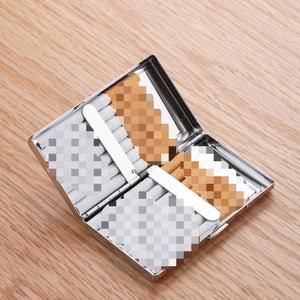 Étui <span class=keywords><strong>en</strong></span> métal réutilisable Durable de haute qualité accessoire pour fumer Portable étui à cigarettes <span class=keywords><strong>en</strong></span> <span class=keywords><strong>cuir</strong></span> métallique - Product Image 6