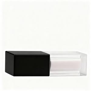 Tube de gloss à lèvres transparent givré de 4 ml, emballage carré en plastique pour gloss à lèvres avec pinceau et couvercle noir, marque privée - Product Image 3