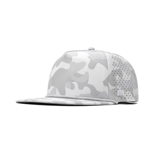 OEM ODM estructurado 5 paneles corte láser agujero perforado sombrero ala plana camuflaje impermeable personalizado en blanco cuerda gorras de golf para correr - Product Image 1