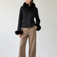 Manteau en fourrure de lapin véritable de luxe Tyan Wholesale avec col et poignets en fourrure de renard moelleuse, veste courte en fourrure d'hiver pour femmes