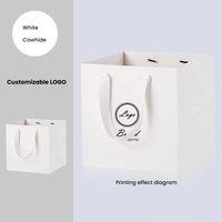 Sacs en papier kraft en gros avec poignées pour bouquets, gâteaux et emballages cadeaux – Recyclables, personnalisables (logo et taille)