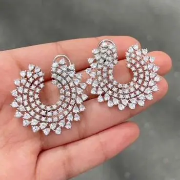 Groothandelaren Van Kunstmatige Mode-sieraden Multi Cluster Cubic Zirkoon Cz Oorbellen Party Wear Amerikaanse Diamanten Oorbellen