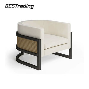 Fauteuil en rotin Japandi en chêne noir et canne naturelle - Product Image 1