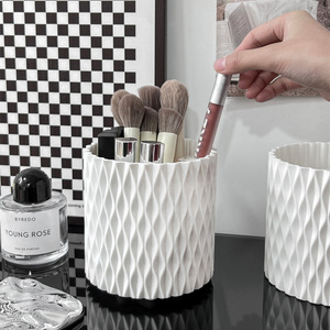 Rotating Makeup Brush Holder <b>White</b> Plastic Cosmetic Storage Organizer Desktop Makeup <b>Pen</b> Eyeshadow Brush Container - Product Image 2