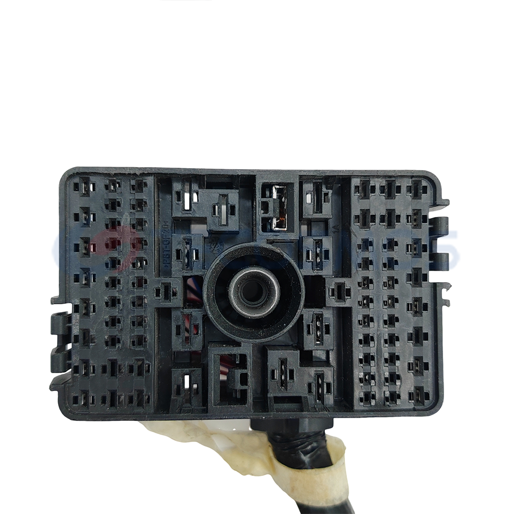 Waterproof Wire Connector Cable Harness Automotive Enclosure Connector for Luxgen 74Pin Female CT74-0002M