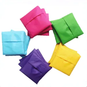 Bolsas de mano plegables de poliéster con logotipo personalizado ecológico, bolsa de compras reutilizable plegable de nailon para comestibles
