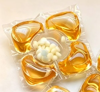 Lessive liquide 5-en-1 en dosettes à cinq compartiments, antibactérienne, parfumée, avec enzymes pour la conservation des couleurs et un nettoyage en profondeur pour les vêtements