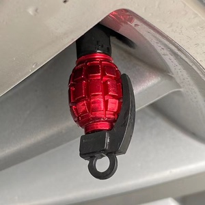 Válvula de Neumático de Automóvil, Tapón de Válvula de Aluminio con Diseño de Granada, en una Variedad de Colores - Product Image 6