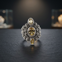 Élégante bague unisexe de luxe en argent sterling 925 RAMAVATI GEMS avec trois pierres de citrine, sertie en clos, géométrique, plaquée rhodium
