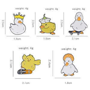 Belle Animal émail broche personnalisé vilain Skate oie canard poulet broche sac épinglette dessin animé drôle Badge bijoux <span class=keywords><strong>cadeau</strong></span> pour enfant - Product Image 3