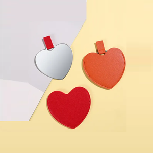 Specchietto da Borsa Tascabile Portatile <span class=keywords><strong>a</strong></span> Forma di <span class=keywords><strong>Cuore</strong></span> in Ecopelle PU per Trucco - Product Image 4