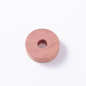 Anneau circulaire en bois de cèdre et bloc de cèdre rouge naturel personnalisé 4,0x0,85CM, emballage personnalisé, vente en gros directe usine Chine - Product Image 5