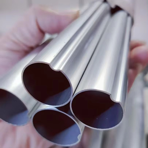 أنابيب ألمنيوم مربعة ومستطيلة مثقبة بأحجام مختلفة للسلالم والدرابزين، أنابيب ألمنيوم مؤكسدة 6005 6061 6063 6082 7003 - Product Image 1