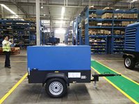 Compresseur à vis diesel portable de haute qualité, lubrifié, 8 bars, refroidi par air, 5m³/min, pompe à roulement pour construction de tunnels