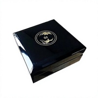 Boîtes en bois et en bambou personnalisées de luxe en MDF avec vernis noir piano, lampe LED, emballage cadeau pour bijoux, alliances de mariage