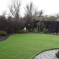 Gazon artificiel en rouleau de haute densité 40 mm, couleur verte, avec support PP+PE et 175 points/m pour jardin extérieur