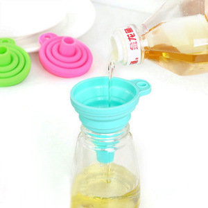Embudo telescópico plegable para el hogar, dispensador de aceite de cocina, embudo de cuello largo resistente a altas temperaturas en colores pastel - Product Image 1