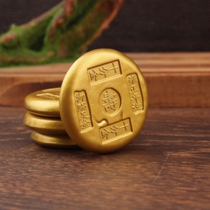 Pièce de Monnaie Cinq Empereurs en Or Sable 4cm en Alliage – Symbole de Fortune, Prospérité, Longévité, Bonheur et Richesse – Cadeau, Bijou de Collection - Product Image 2