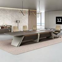 Table de conférence modulaire en bois de luxe moderne pour 16 personnes, durable, avec installation facile pour les espaces de bureaux commerciaux, les écoles