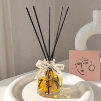 Fabricants de diffuseur de roseaux 100ML diffuseur de roseaux en verre de luxe avec fleur sèche