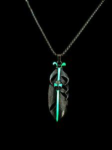 2312 Japón Takahashi Goro personalidad tendencia collar fluorescente estudiante universitario hermanos guapo colgante luminoso - Product Image 3