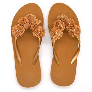 2020 collezione di moda marrone sandali delle signore delle donne slipper - Product Image 1