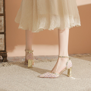 7500-7 Chaussures à talons hauts pour femmes, escarpins à bout pointu à carreaux avec bride à la cheville et talon carré - Product Image 2