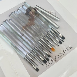 Ensemble de brosses à cheveux et à ongles de haute qualité avec manche en acrylique pour vernis à ongles, outils de beauté, brosses à ongles OEM/ODM pour gel - Product Image 5