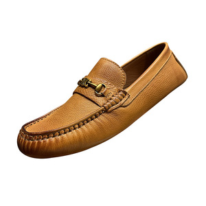Mocassins Homme en Cuir Marron à Talon Plat, Chaussures de Conduite Décontractées à Semelle Souple avec Détail de Couture - Product Image 5