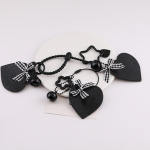 Llavero de Corazón de Cuero DIY Hecho a Mano, Accesorios de Material para Colgante de Bolso de Béisbol, Grabado en Relieve, Impresión, Resina Plástica de Alta Calidad - Product Image 1
