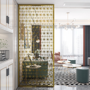 La cloison en fer forgé dans le salon est moderne et simple, tandis que la salle à manger est de style chinois contemporain. - Product Image 1