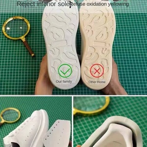 <span class=keywords><strong>Sneakers</strong></span> <span class=keywords><strong>Bianche</strong></span> con Suola Spessa di Alta Qualità per <span class=keywords><strong>Donna</strong></span> 2026 Nuove Scarpe Casual Versatili in Vera <span class=keywords><strong>Pelle</strong></span> con Rialzo per Coppia - Product Image 4