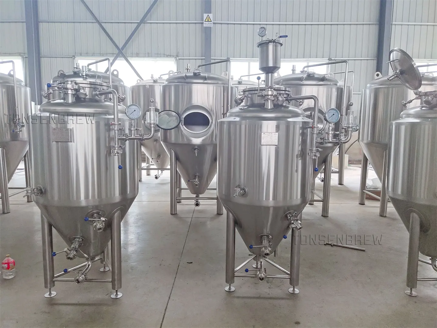 200L 300L 500L 1000L Craft Beer Fermenters for Wheat Malt Barley Malt  Barley  grain craft beer