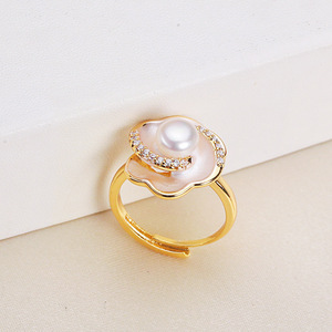 Anillo de Perlas de Agua Dulce Redondas y Planas con Camelia Chapada en Oro de 18K al por Mayor, Joyería Delicada con Perlas Reales para Mujer - Product Image 3