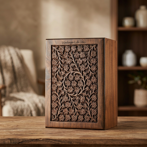 Vintage Life Inc. Urne funéraire en bois, finition naturelle, design floral sculpté, taille adulte - Product Image 4