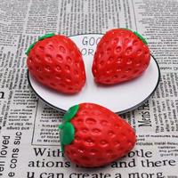 Gadget anti-stress pour influenceurs : Jouet à presser en forme de fraise à rebond lent, fruit simulé, style stand de rue