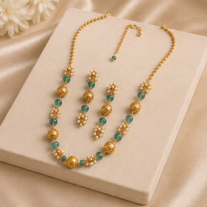 Ensemble collier et boucles d'oreilles classiques en or 24 carats et jade avec perles d'eau douce, parures de mariage pour femmes, motif floral - Product Image 6
