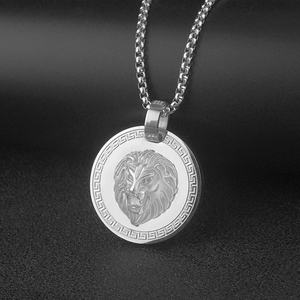 Collar de Acero Inoxidable con Colgante Circular Chapado para Hombre, Collar con Colgante de León de Zirconia, Joyería Chapada - Product Image 2